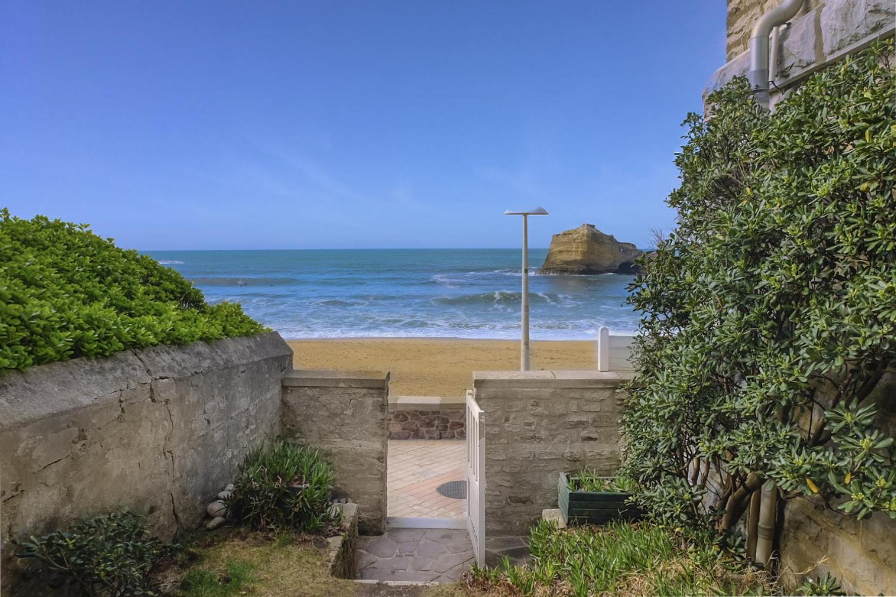 Magnifique Avec Terrasse, Parking Et Vue Sur L'ocean Pour 5 * Biarritz